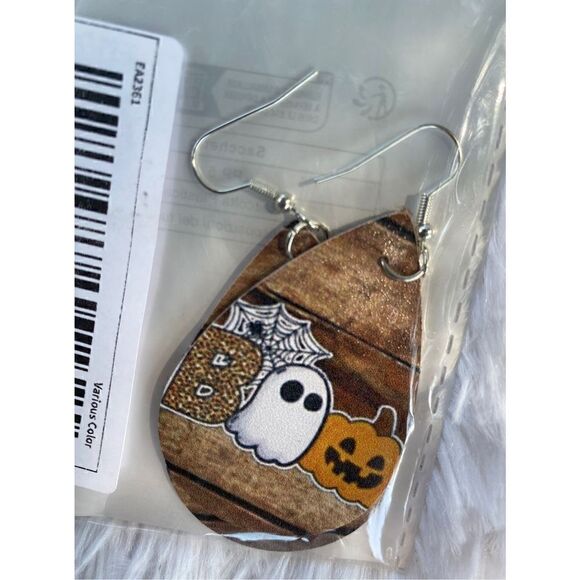 NWT Leather Halloween Pumpkin Ghost Spiderweb Teardrop Dangle Earrings - Picture 4 of 4